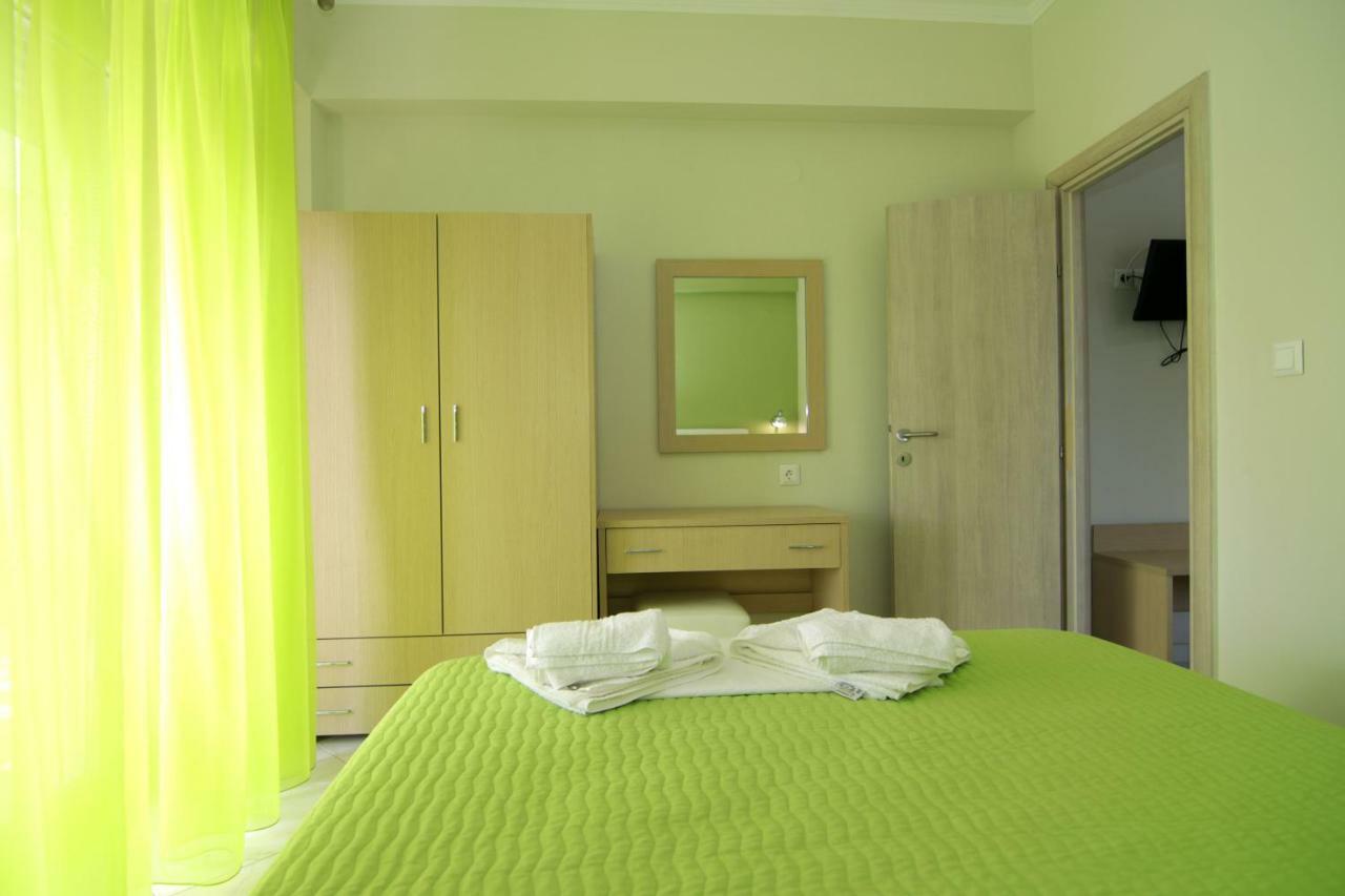 Mavridis Rooms 2 ニキティ エクステリア 写真